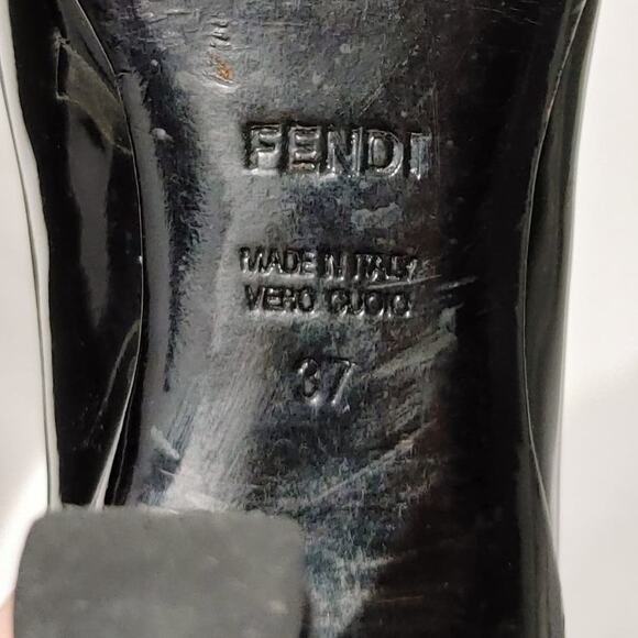 Fendi Patent Leather High Heel Pumps Almond Toe Buckle Black Womens Size US 6.5 - Picture 9 of 9